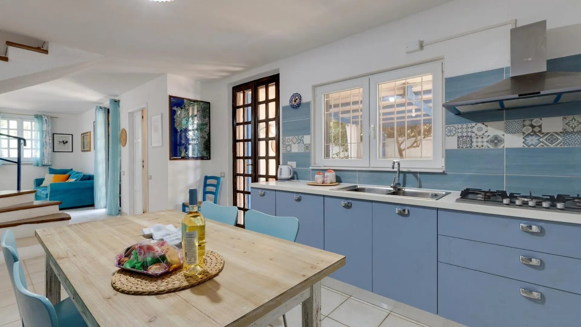 Villa Lucia 240Mt Dal Mare بوتزو ايدو 0*,  إيطاليا